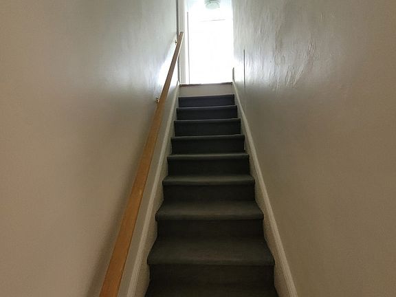 3rd image of 401 2nd St