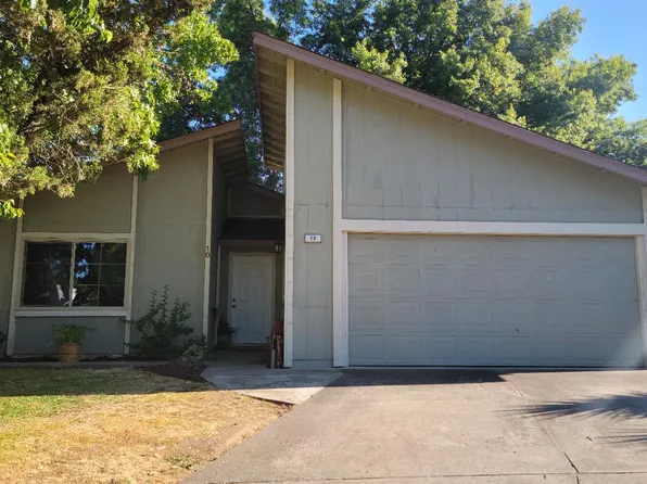 10 Governors Ct, Sacramento, CA 95817