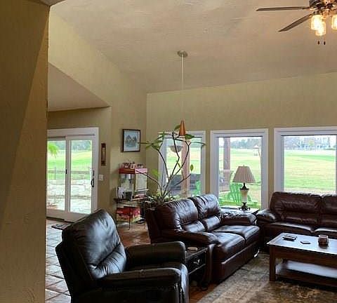 5th image of 1011 Corsaire St