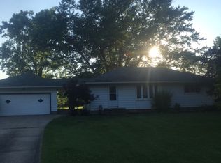 1318 Blueberry Hill Dr, Brunswick, OH 44212