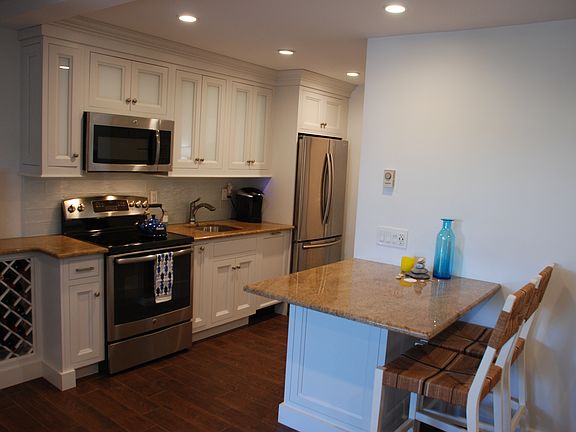 4th image of 402 W Lake Dr Unit 31