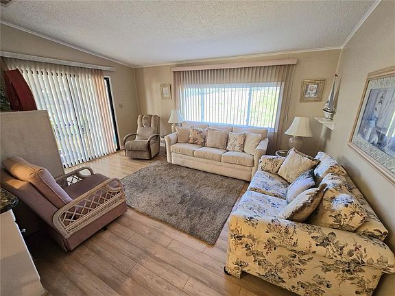 3rd image of 8503 PRINCESS COURT