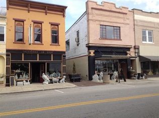 12 N High St, Covington, OH 45318