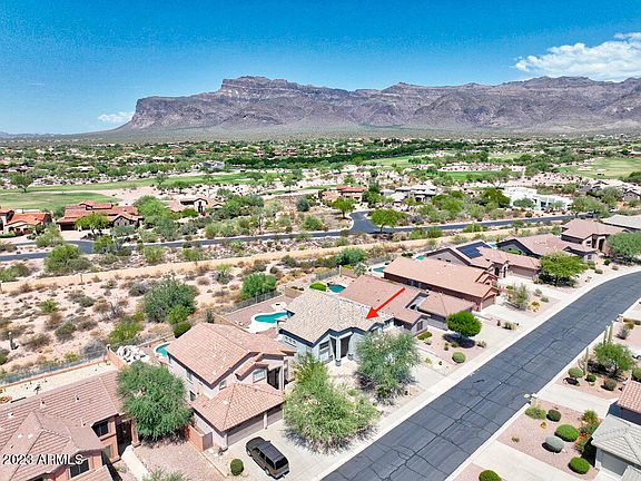 3rd image of 7494 E DESERT HONEYSUCKLE Drive