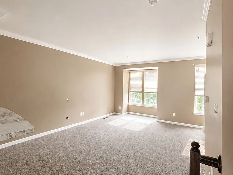1918 Georgetown Dr — Photo 8