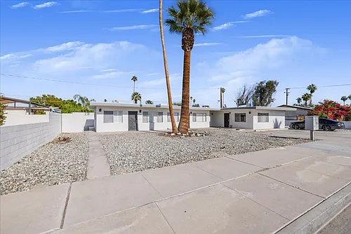 4444 E. Sunny Dunes Road Photo 1