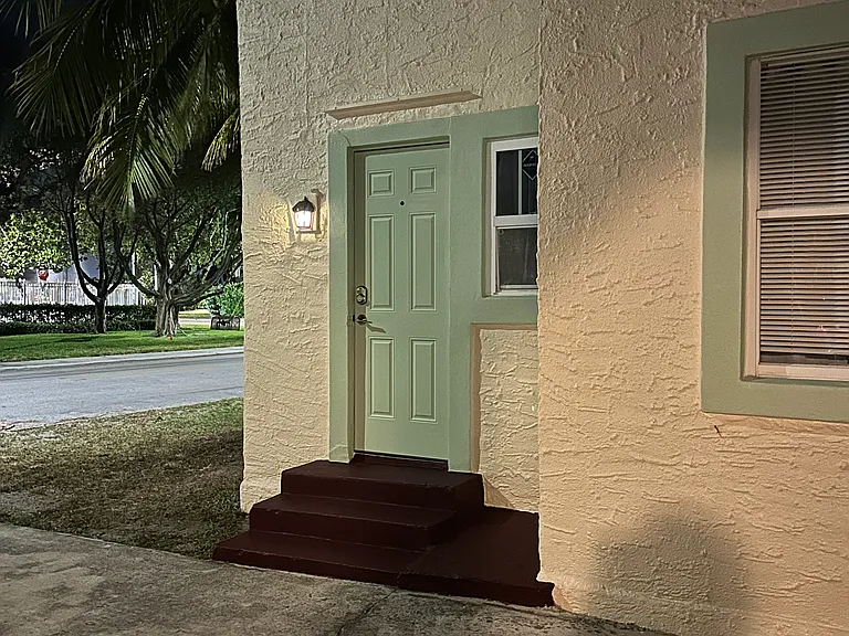 5915 N Flagler Dr — Photo 19