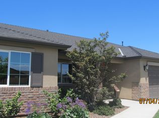 1409 W Acres Ct, Hanford, CA 93230