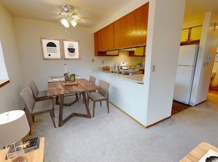 6813 Weedin Pl NE APT 201, Seattle, WA 98115