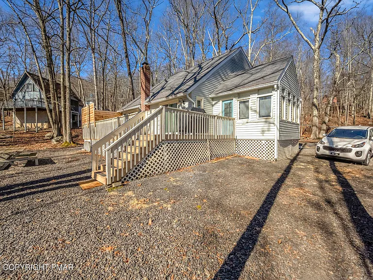 187 Bellingham Dr — Photo 10