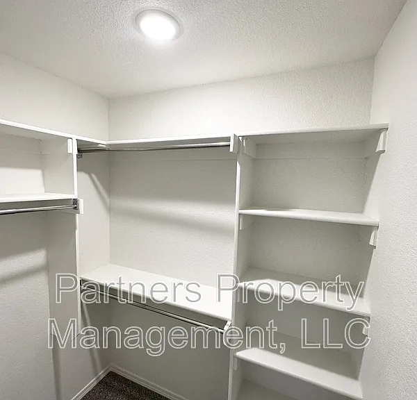 928 S Amarillo Ave — Photo 10