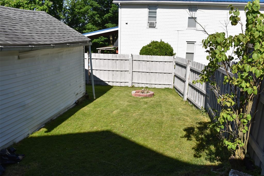 702 N Grant St, Meadville, PA - View 6