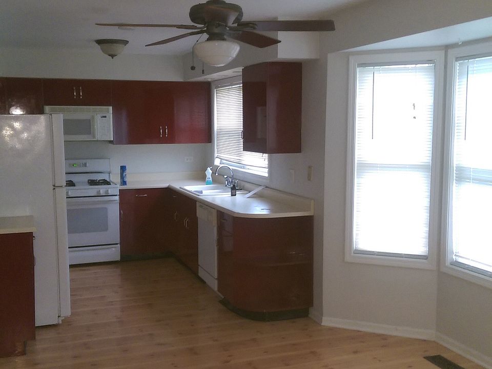 2nd image of 1451 Big Horn Trl