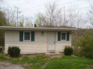 2117 E Cornell St, Peoria, IL 61614