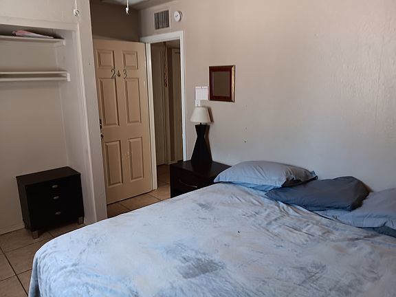 4th image of 5722 W Coolidge St #92