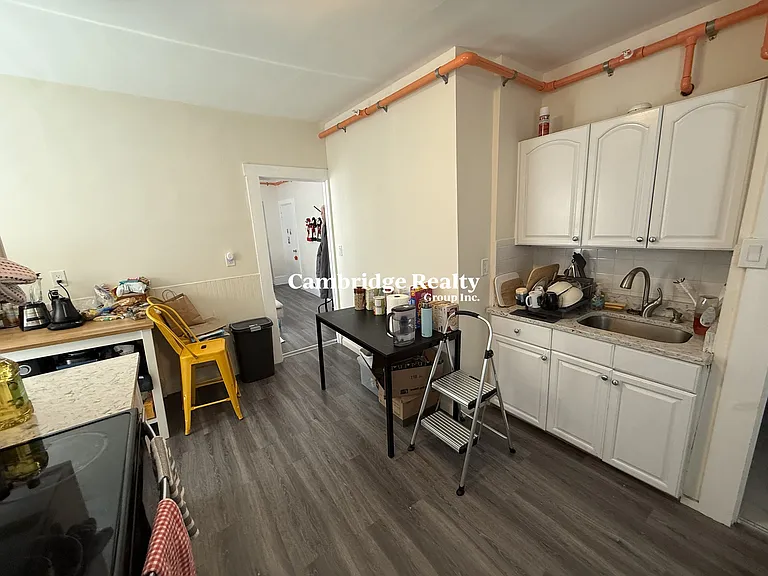 357-359 Cambridge St #3R — Photo 3