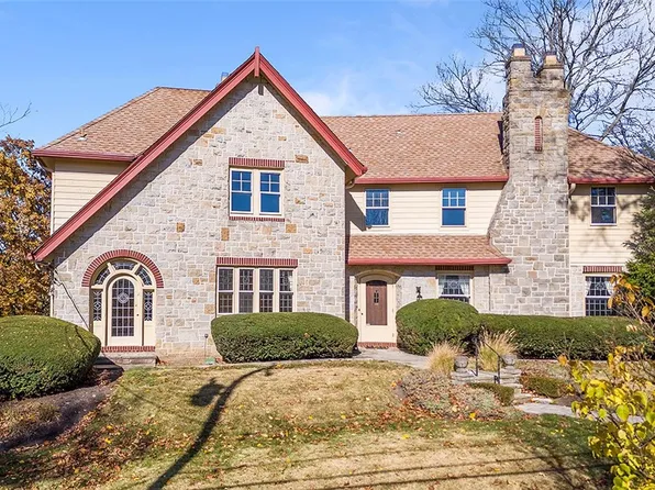 30 Vernon Dr, Pittsburgh, PA 15228