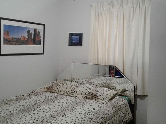 5th image of 4786 McAllister Ave
