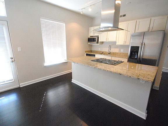 4th image of 2914 Arkansas Ave #Qgnj1fq5b