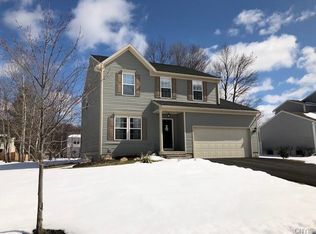 107 Beresford Ln, Minoa, NY 13116