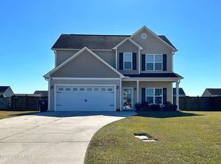 110 Landover Dr, Richlands, NC 28574