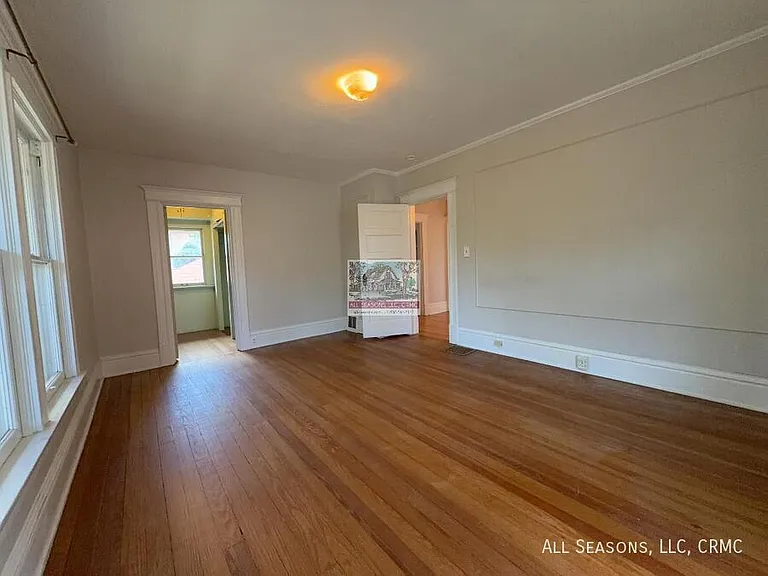 1912 N Nevada Ave — Photo 17