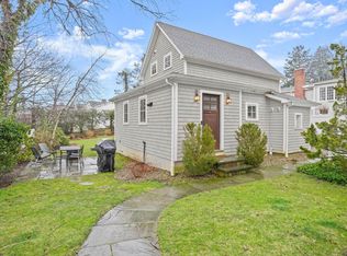 19R Academy St, Darien, CT 06820