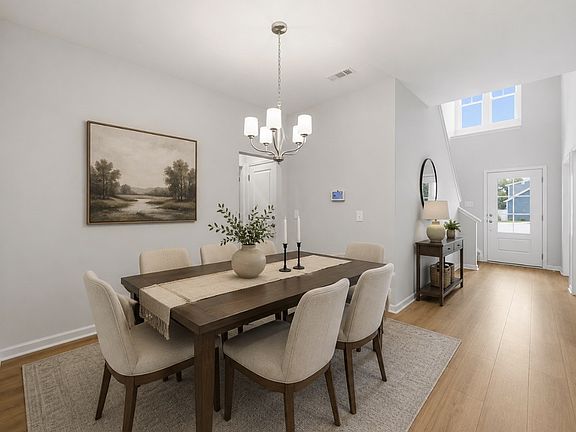 5th image of 5124 Pace Park Cir