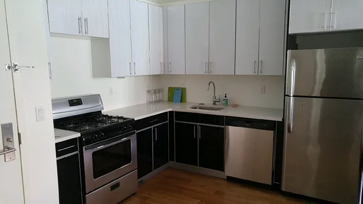 Rented by TheRealEstateCompany.com LLC | media 30