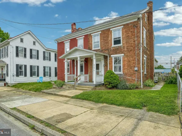 412 Market St, New Cumberland, PA 17070