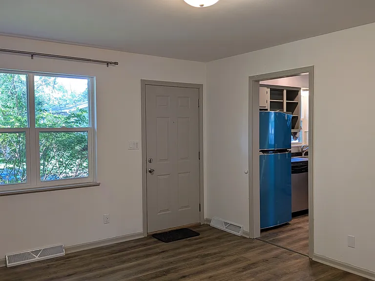 Living room ( doorway to kitchen)