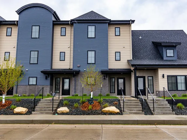 4116 Arthur Dr, Fargo, ND 58104