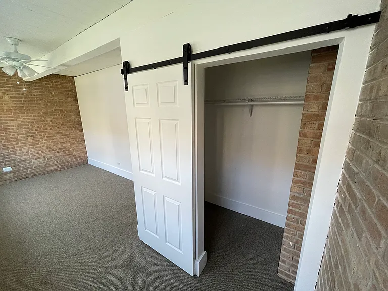 4855 N Hermitage Ave #6 — Photo 7