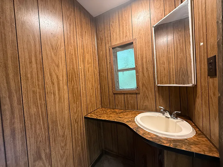637 Country Girl Rd — Photo 11
