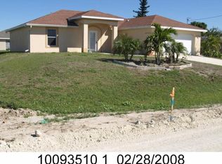 205 SW 31st Ter, Cape Coral, FL 33914