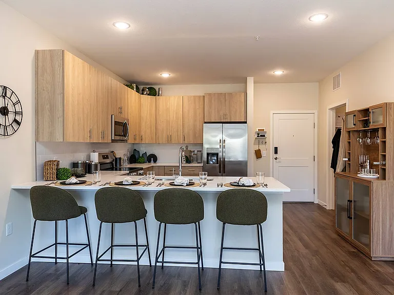 Avalon Apartments & Townhomes — Photo 27