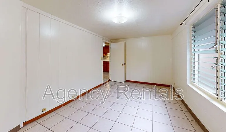 1145 Ukana St — Photo 10