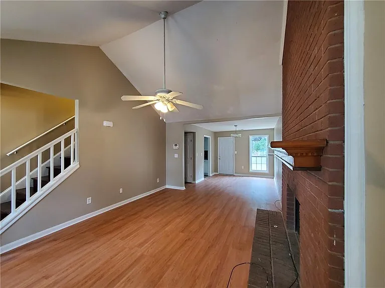 2622 Country Trce SE — Photo 19