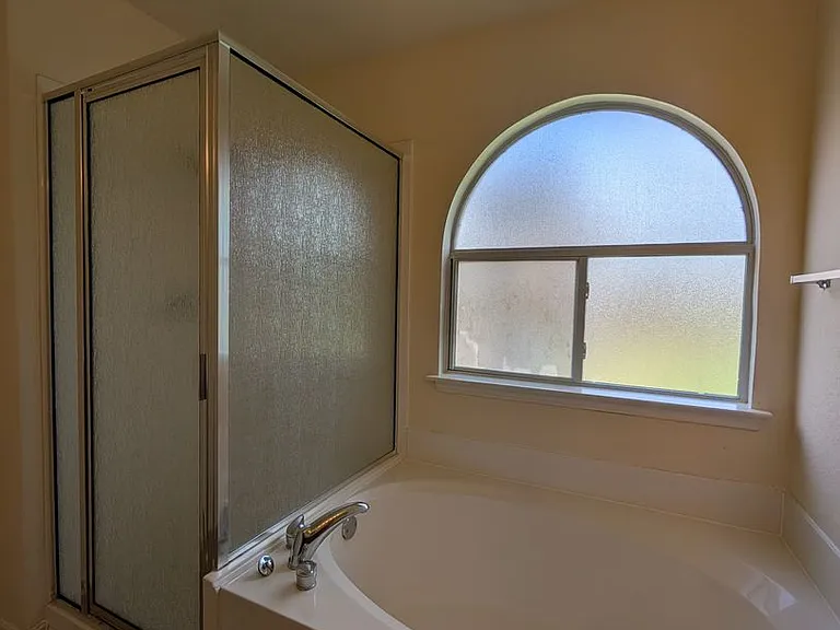 268 Goliad Dr — Photo 23