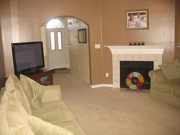 5th image of 7081 Anisetree Dr