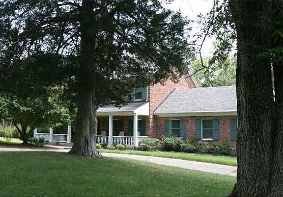 3rd image of 16323 Taylorsville Rd