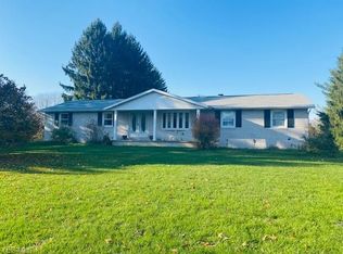 2903 Northview Rd, Uniontown, OH 44685