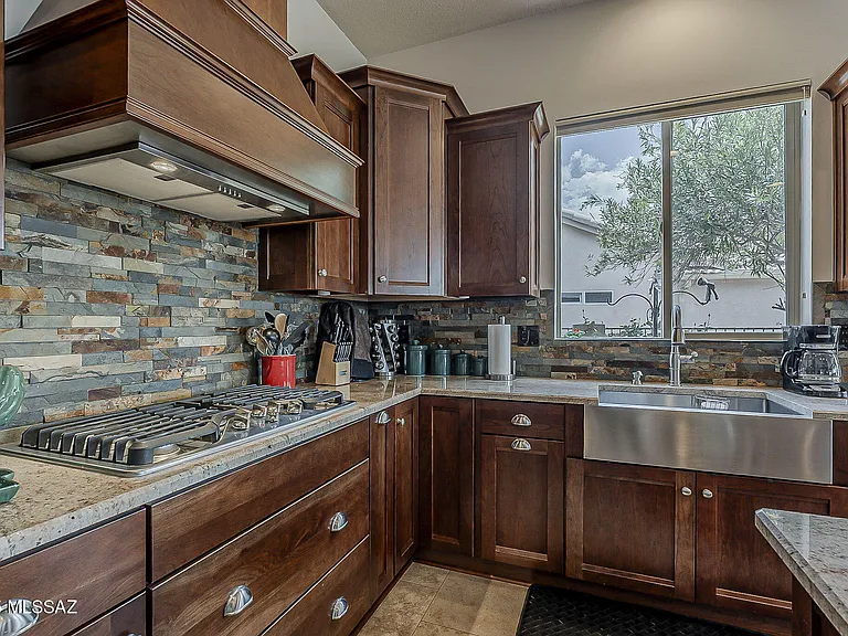 65473 E Rose Ridge Dr — Photo 19