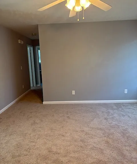 598 Clear Cir — Photo 3