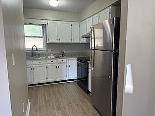 4th image of 315 McBrien Rd APT 8
