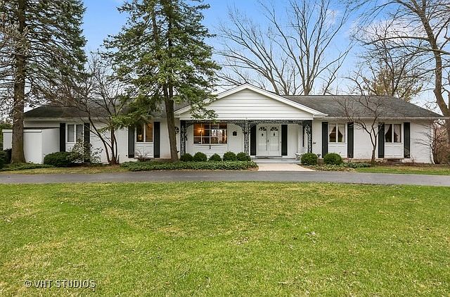 1st image of 22W331 Elmwood Dr