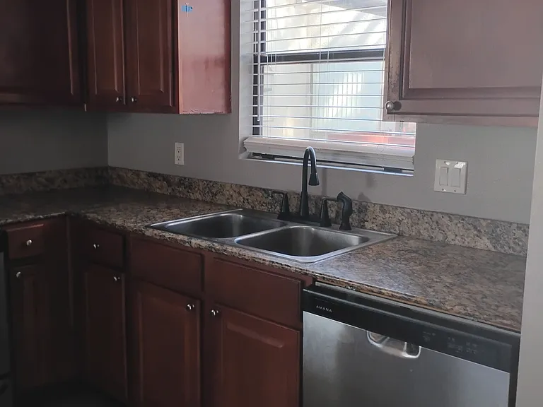 3329 W Danbury Dr #216 — Photo 11
