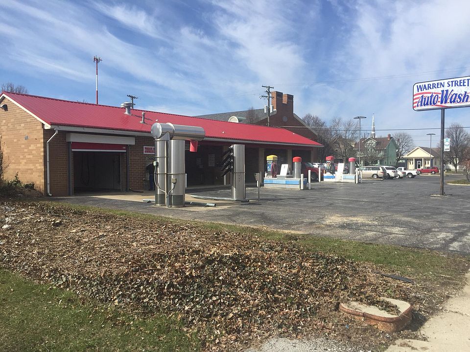 1st image of 255 E Warren St