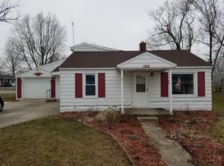 1316 Ewing Rd, Rochester, IN 46975