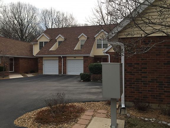 3rd image of 956 Riverwood Place Dr